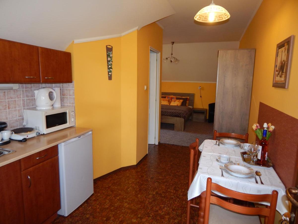 Voelgy Apartman Eger Exterior photo